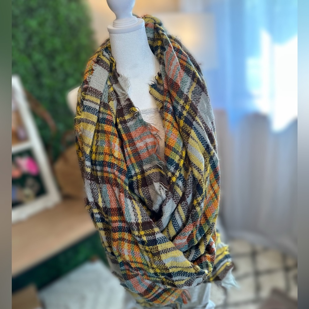 BLANKET SCARF